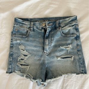 American Eagle Ripped Jean shorts!